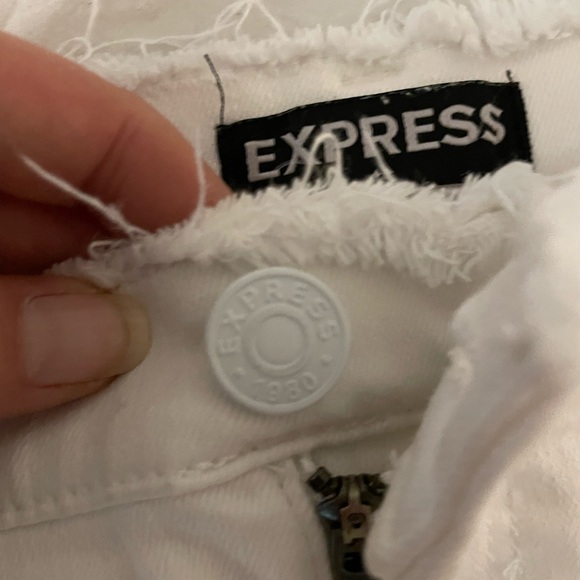 White, Express Jean Skirt NWOT - Picture 4 of 5